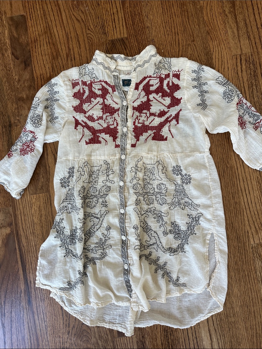 Biya by Johnny Was Cream Embroidered Button-Front Boho Blouse with Red Detail